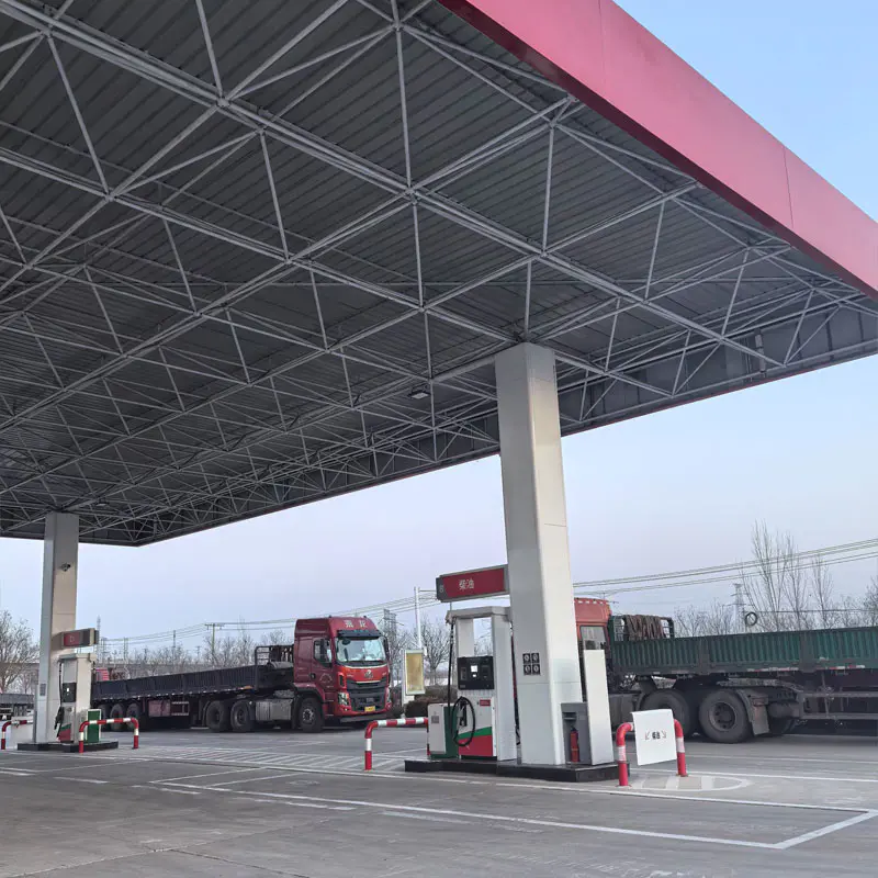 Stålstrukturolie -tankstation